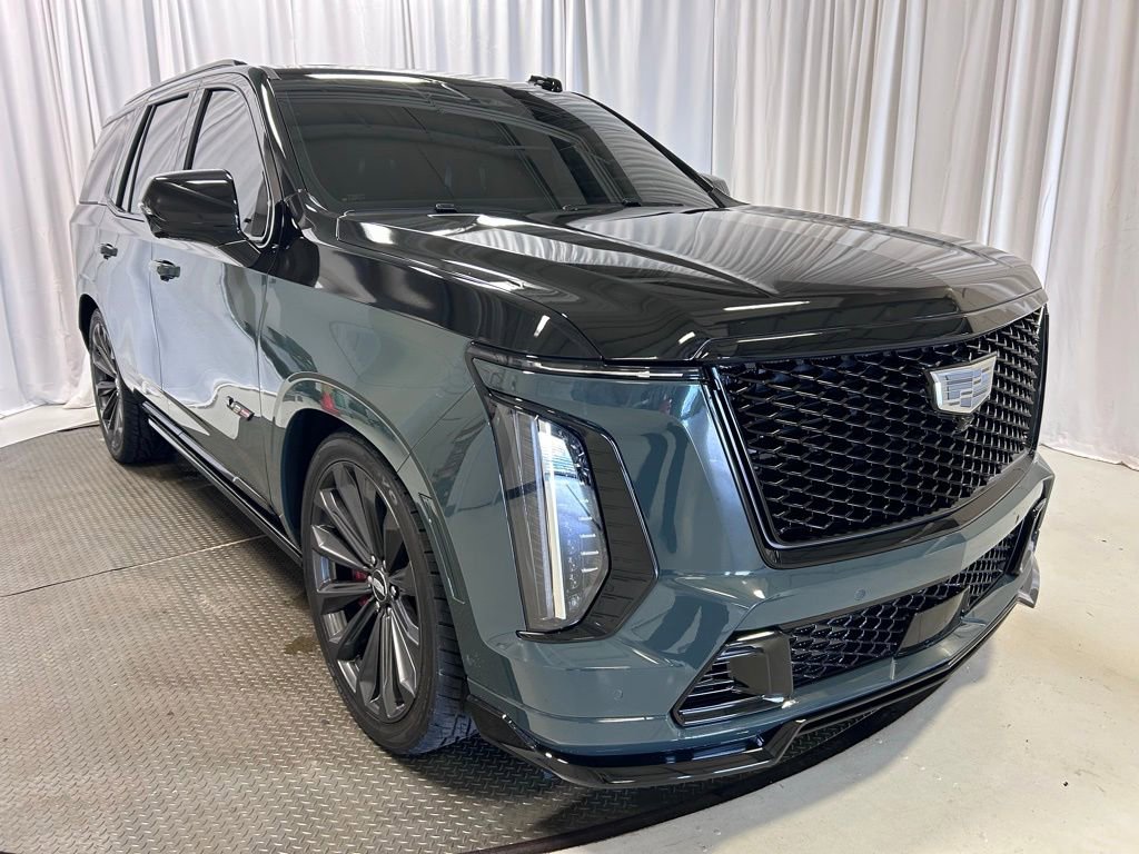 Used 2025 Cadillac Escalade V AWD/4WD image 29