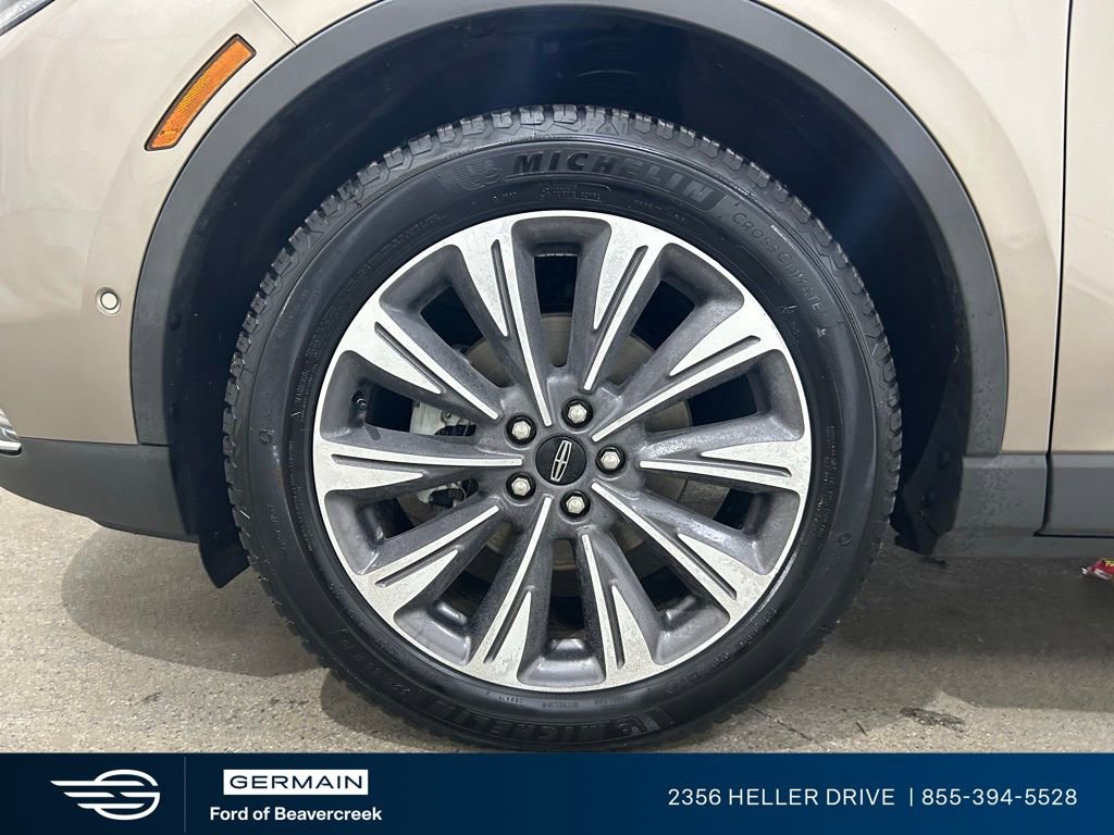 Used 2020 Lincoln Corsair Reserve image 12