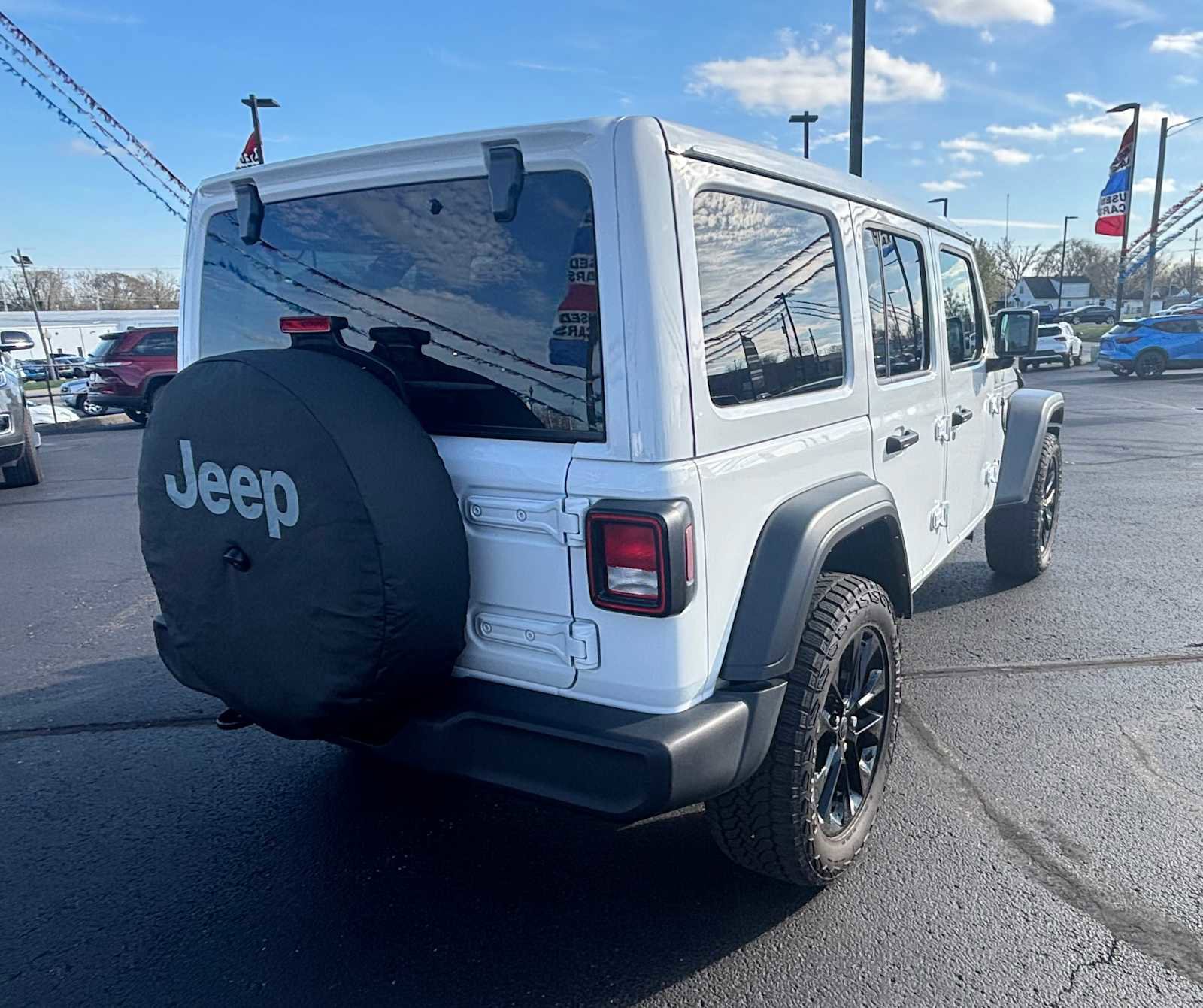 Used 2022 Jeep Wrangler Unlimited Sport w/ Sun And Sound Package image 6