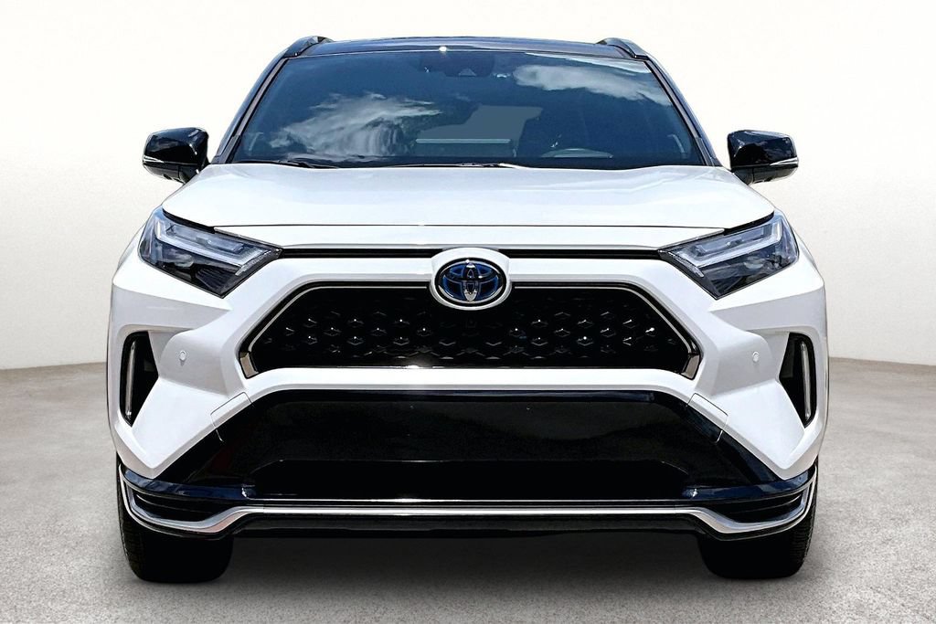 Used 2024 Toyota RAV4 XSE w/ Premium Package AWD/4WD image 4