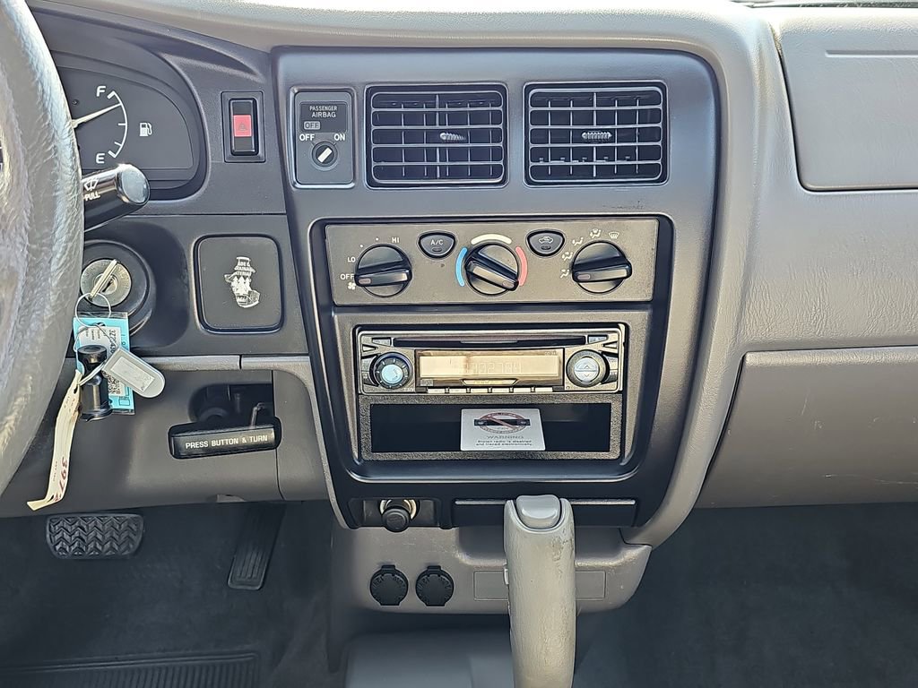 Used 2003 Toyota Tacoma 2WD Regular Cab image 20
