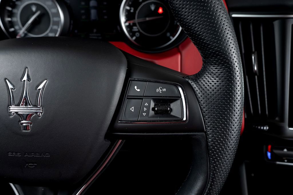 Used 2022 Maserati Levante GT image 39