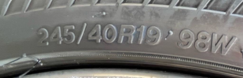 Used 2014 INFINITI Q50 Premium w/ Navigation Package RWD image 18