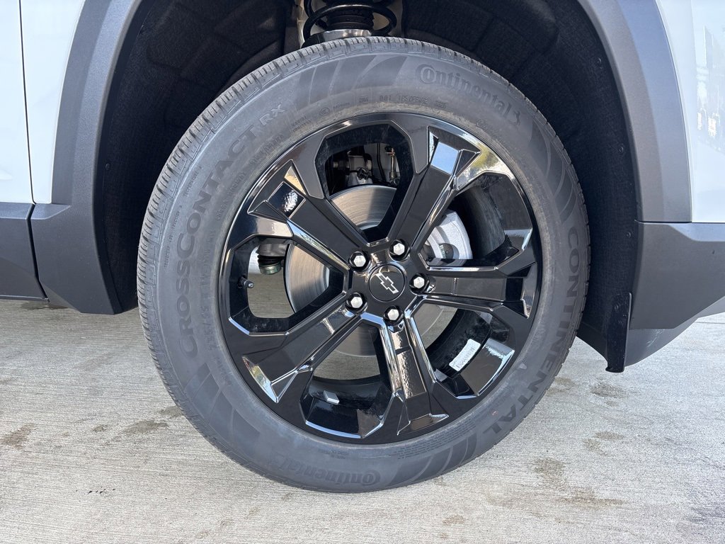 New 2026 Chevrolet Equinox LT w/ Convenience Package II image 32