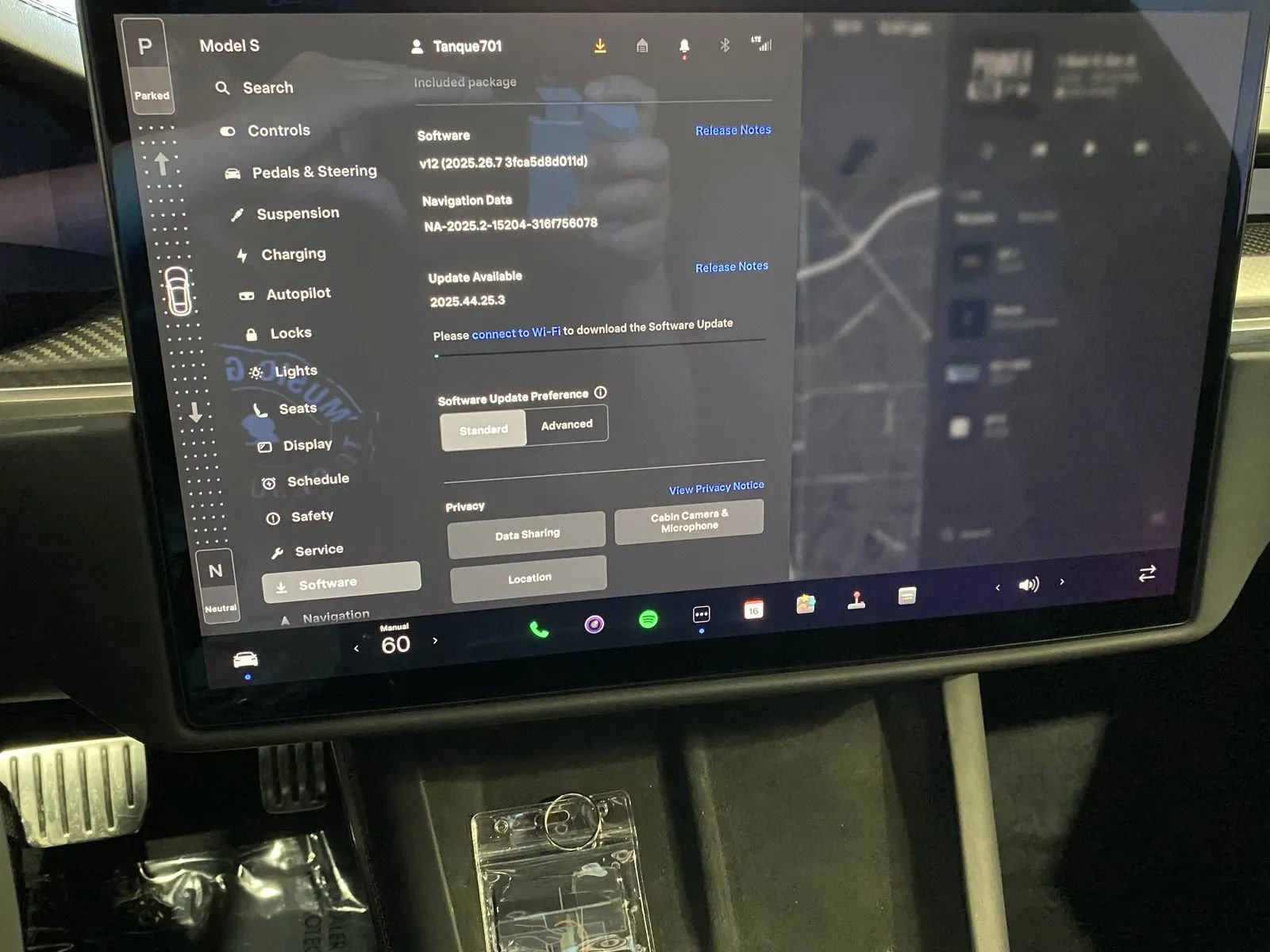 Used 2021 Tesla Model S Plaid image 12