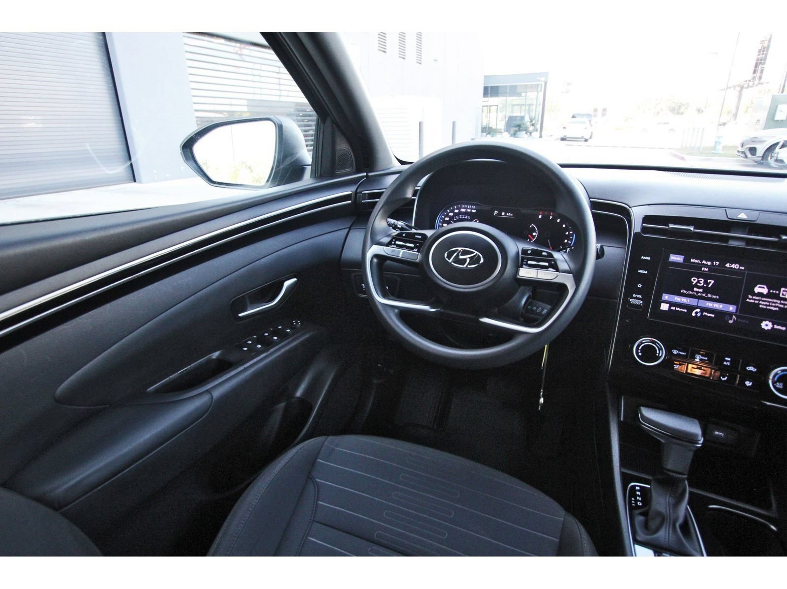 Certified 2022 Hyundai Santa Cruz SE FWD image 10