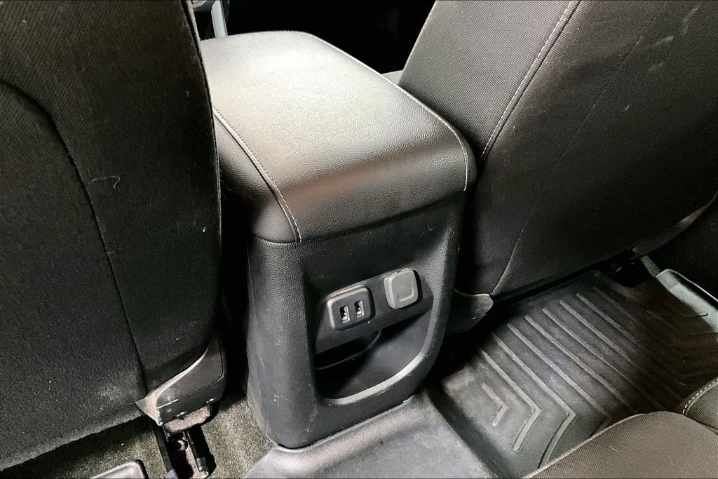 Used 2018 Chevrolet Colorado LT w/ LT Convenience Package AWD/4WD image 29