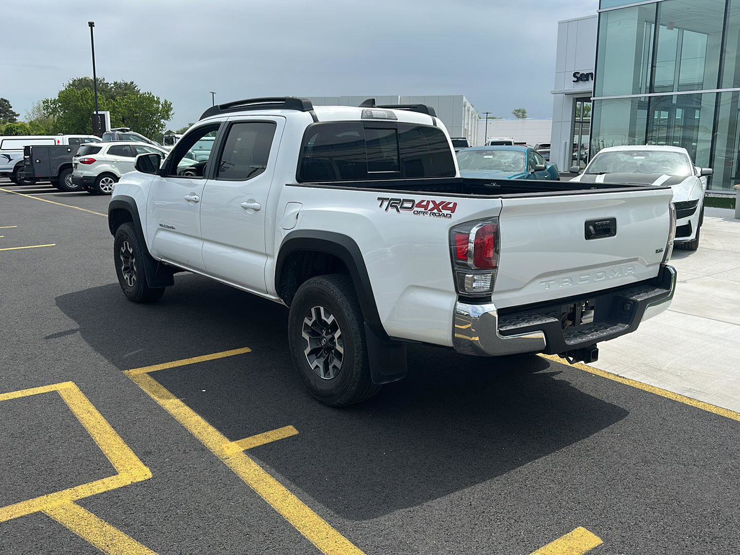 Used 2021 Toyota Tacoma TRD Off-Road image 13