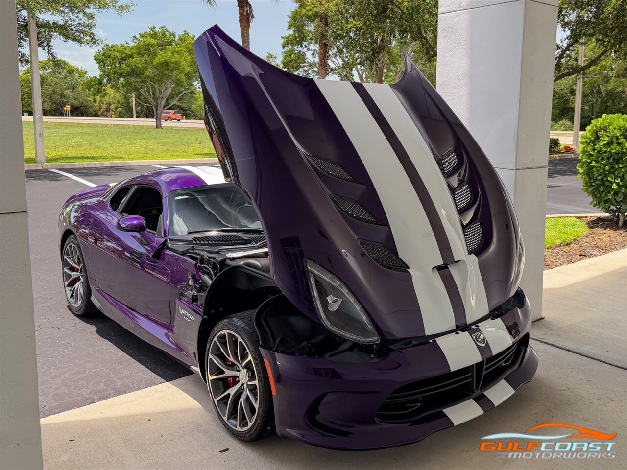 Used 2017 Dodge Viper GTC w/ GTS Interior Package RWD image 35