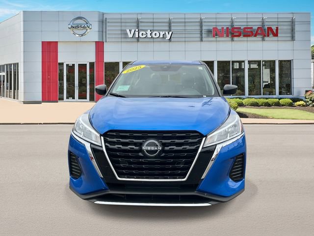 Certified 2025 Nissan Kicks Play S FWD image 8
