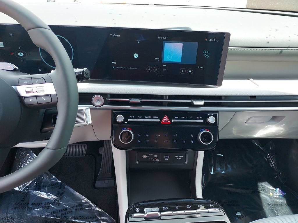 New 2026 Hyundai Tucson Limited AWD/4WD image 17