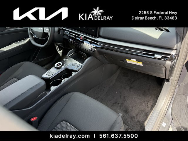 New 2027 Kia Sportage S FWD image 10