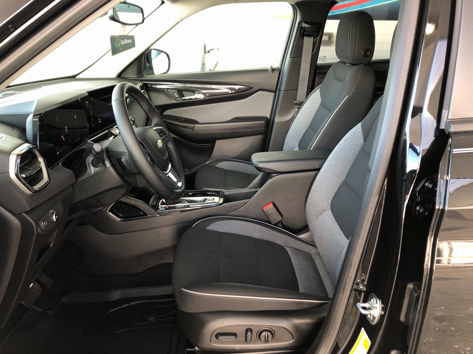 Certified 2026 Chevrolet TrailBlazer LT w/ Convenience Package image 20