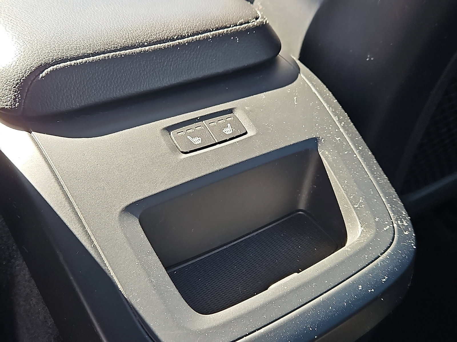 Used 2020 Volvo S60 T6 Momentum w/ Protection Package image 11