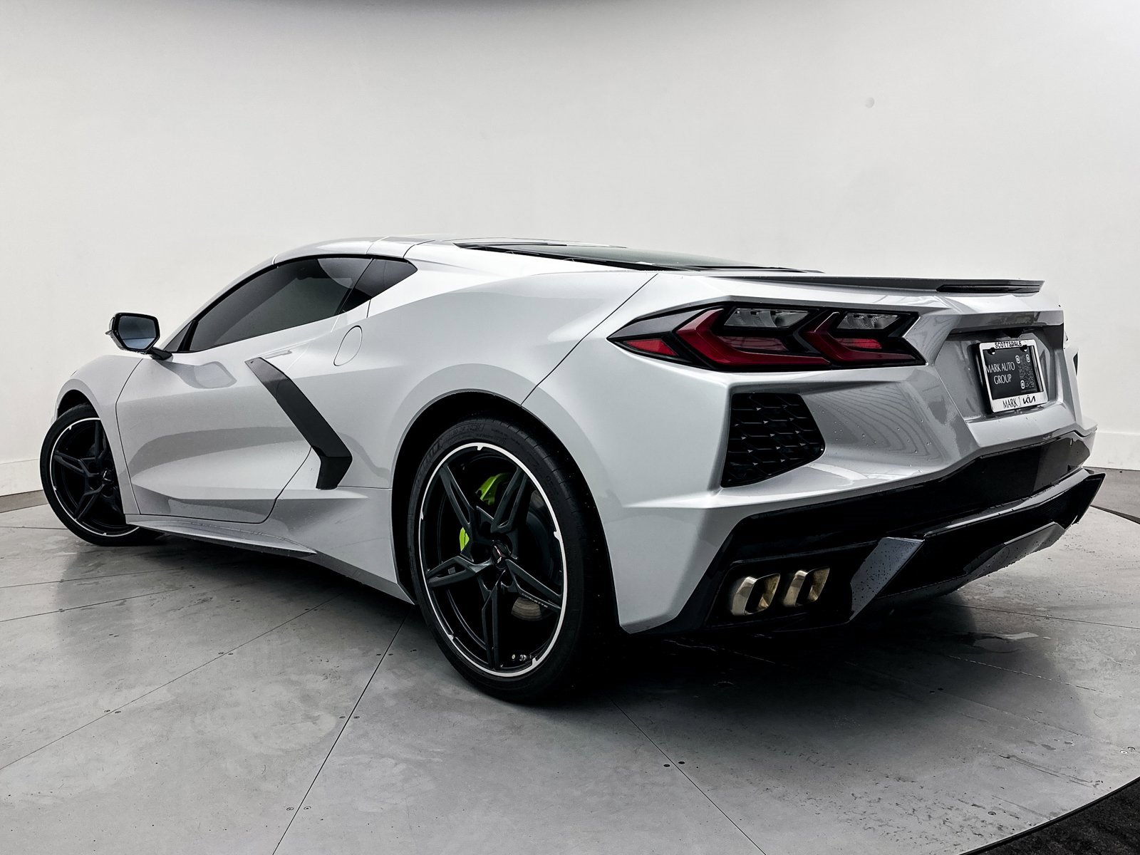 Used 2020 Chevrolet Corvette Stingray Coupe w/ 1LT image 3