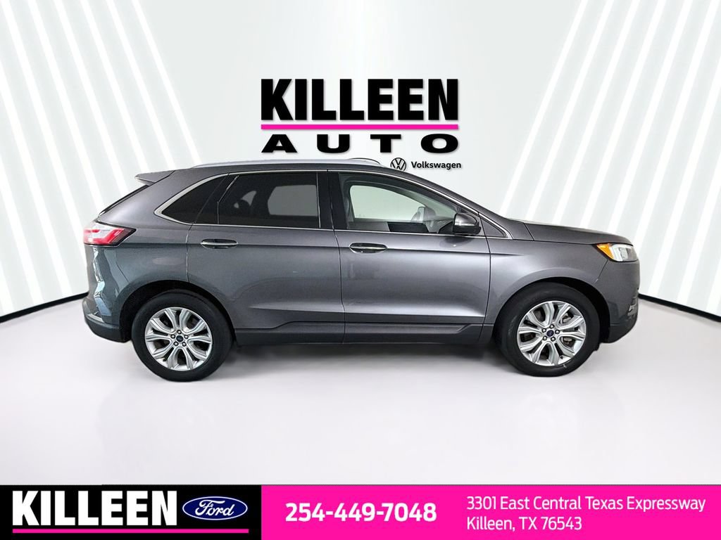 Used 2022 Ford Edge Titanium AWD/4WD image 10