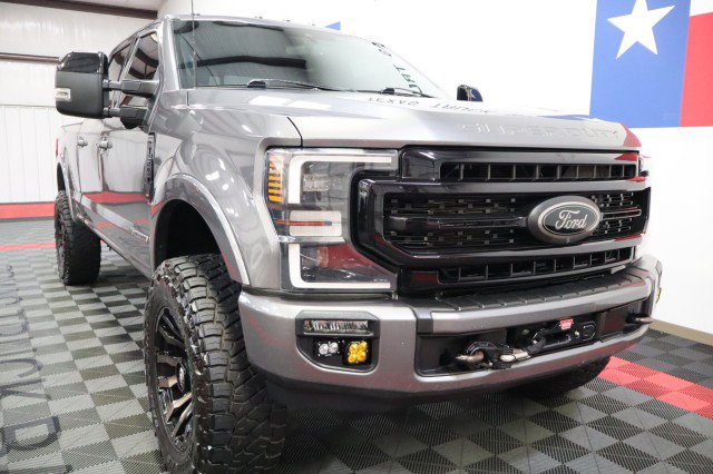Used 2022 Ford F250 Lariat w/ Tremor Off-Road Package AWD/4WD image 21
