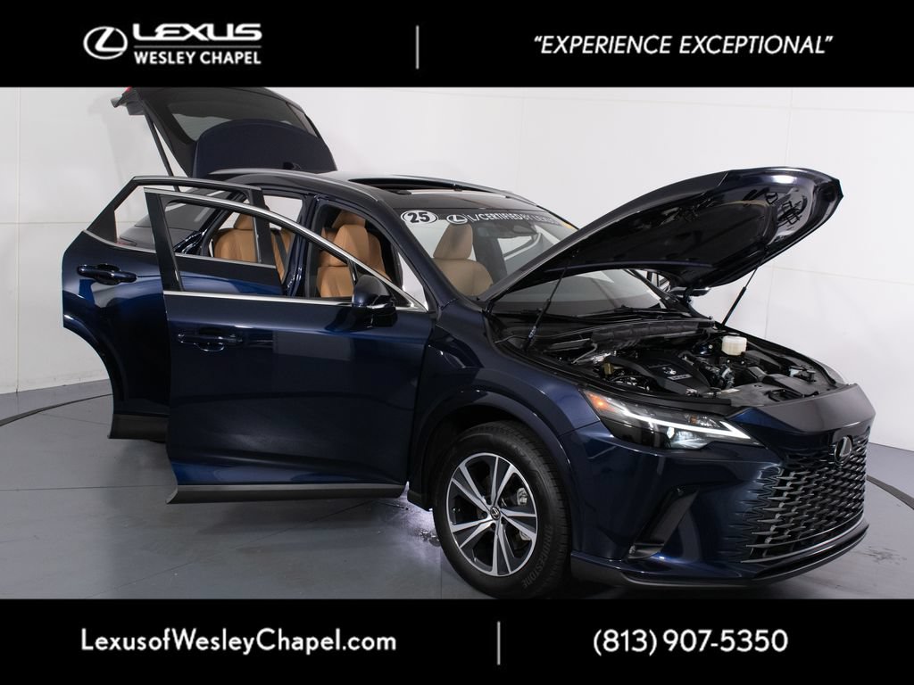 Used 2025 Lexus RX 350 Premium w/ Accessory Package (Z1) FWD image 11