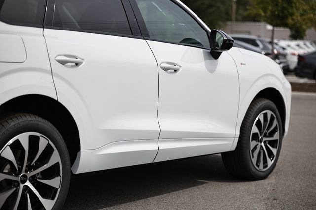 New 2026 Audi Q3 quattro 2.0T image 8
