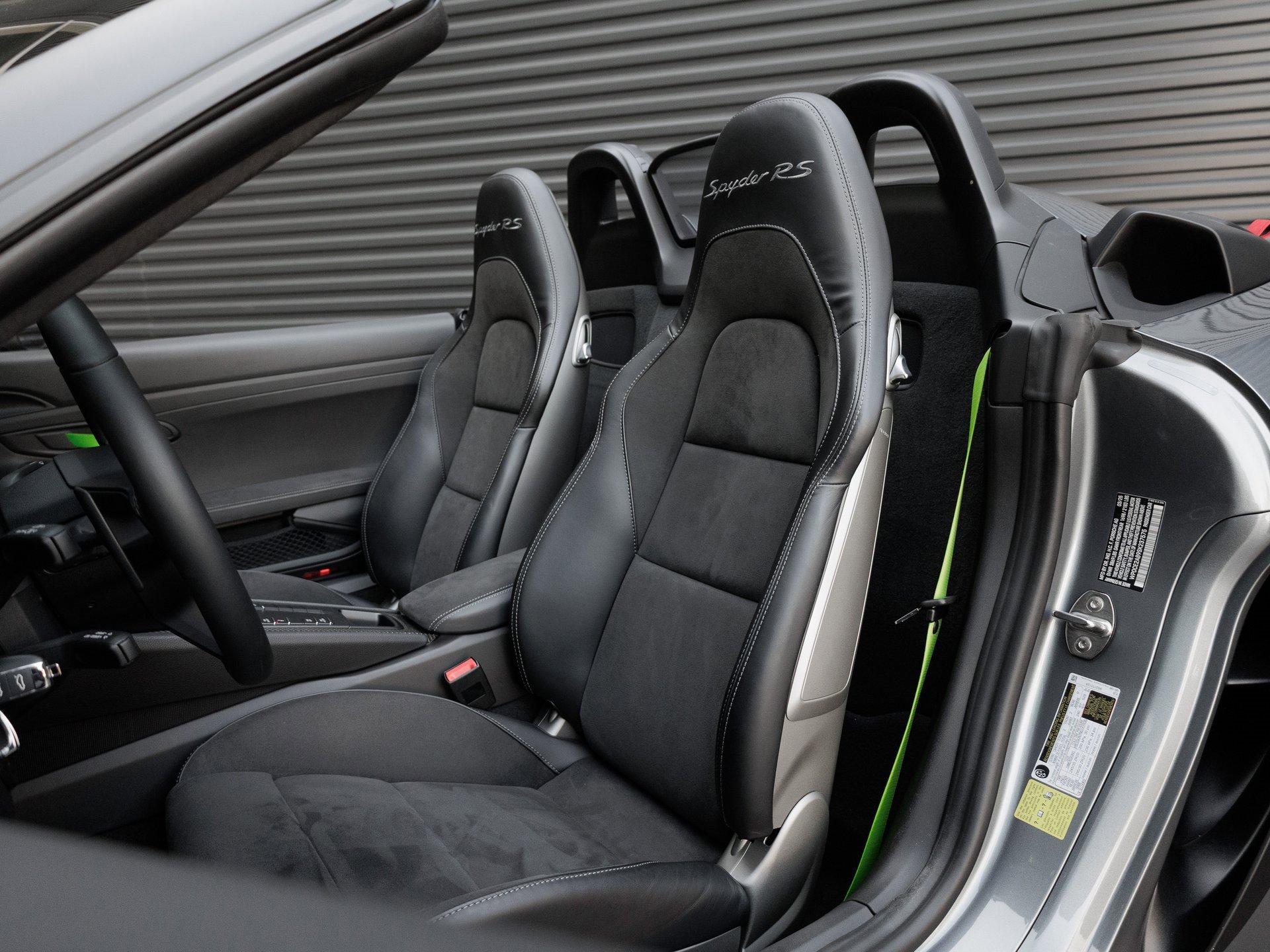Certified 2025 Porsche 718 Boxster Spyder RS image 5