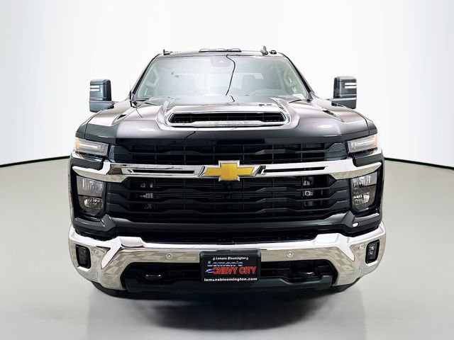 New 2026 Chevrolet Silverado 3500 LT w/ All Star Edition image 2