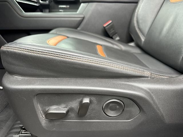 Used 2025 GMC Sierra 1500 AT4 w/ Technology Package image 12