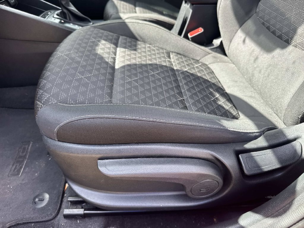 Used 2023 Kia Rio S FWD image 22