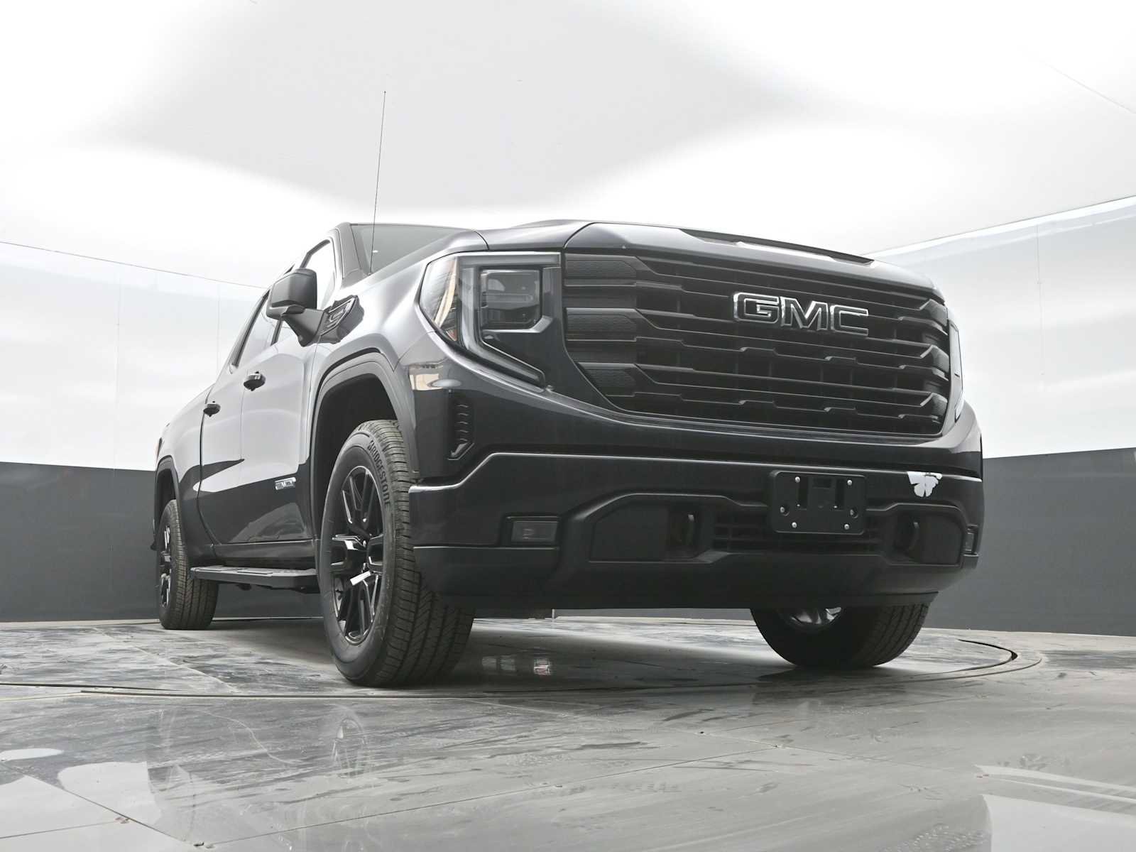 New 2025 GMC Sierra 1500 Elevation w/ LPO, Elevation Black Package image 23