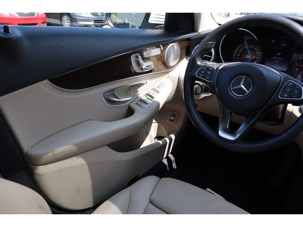 Used 2015 Mercedes-Benz C 300 Sedan image 21