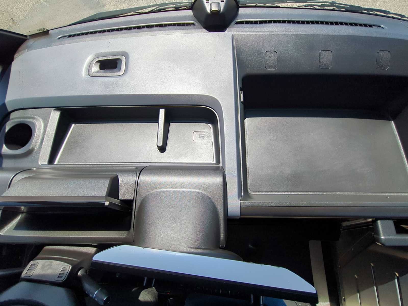 Used 2023 Chevrolet Brightdrop 600 w/ Active Safety Package 2 AWD/4WD image 16