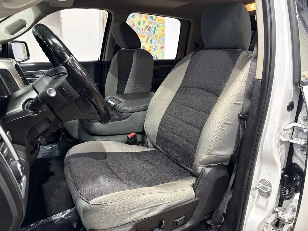 Used 2019 RAM 1500 Big Horn AWD/4WD image 12