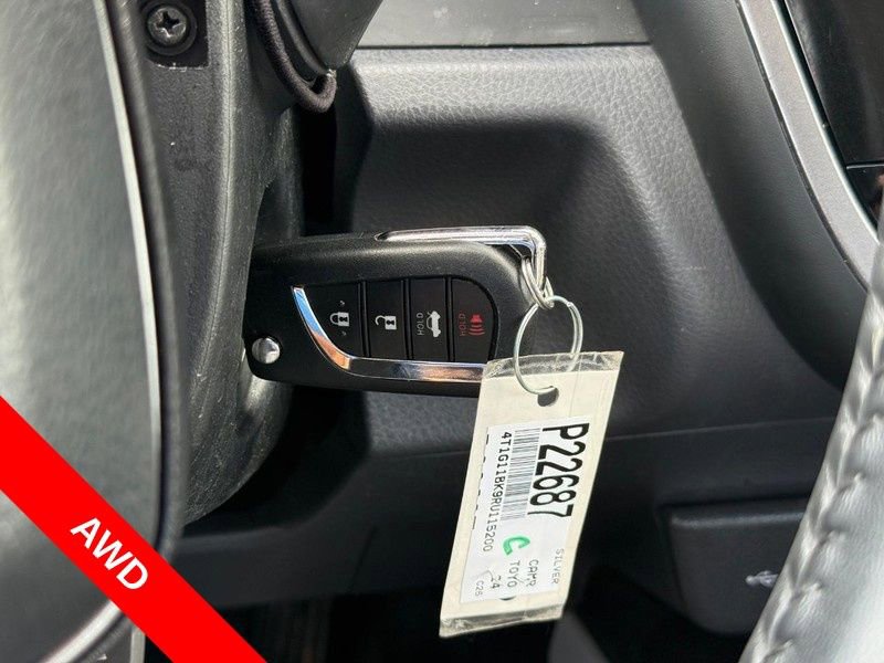Used 2024 Toyota Camry SE AWD/4WD image 30