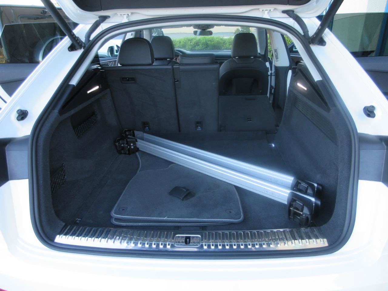 Used 2023 Audi Q8 Premium w/ Convenience Package image 36