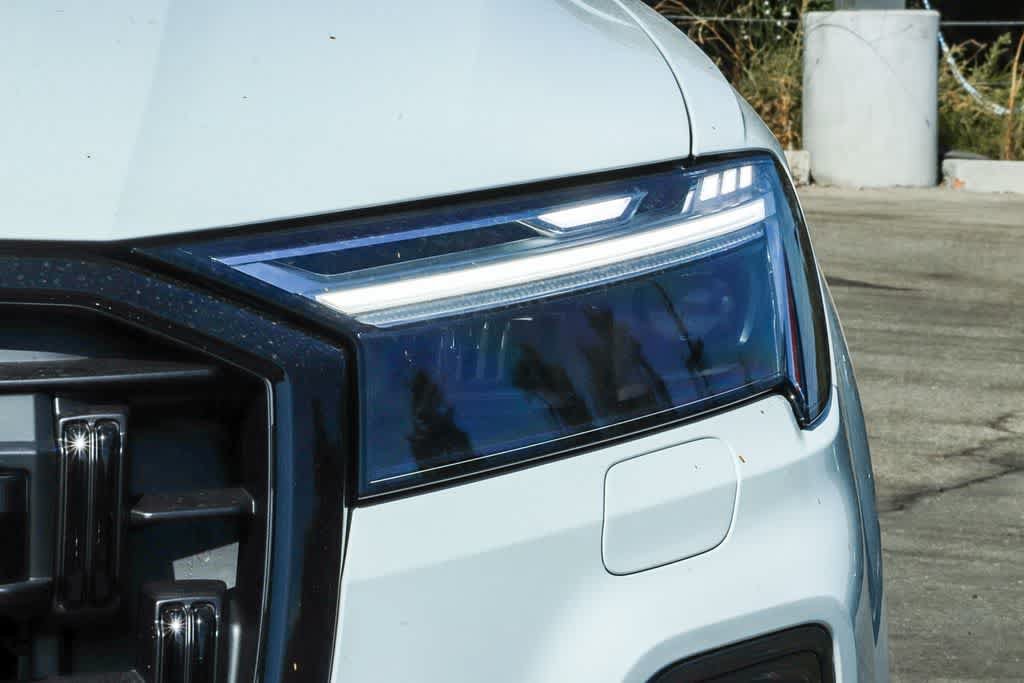 New 2026 Audi Q7 2.0T Premium AWD/4WD image 8