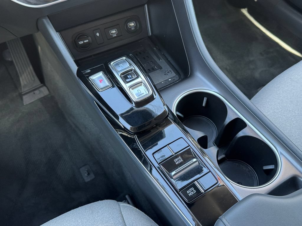 Used 2020 Hyundai Sonata SEL w/ Convenience Package FWD image 17