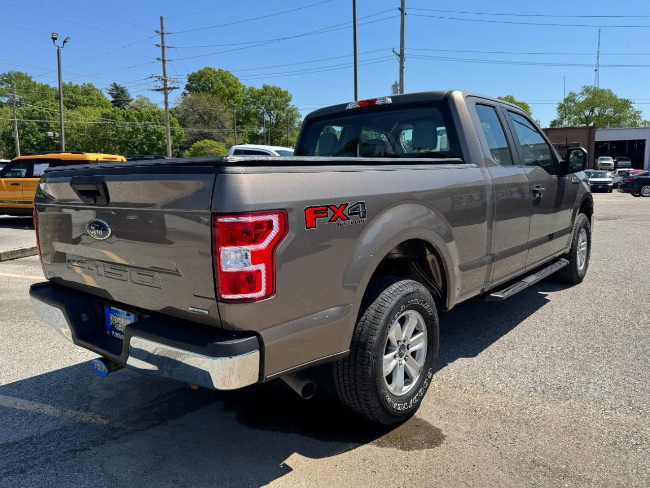 Used 2018 Ford F150 XL w/ Equipment Group 101A Mid AWD/4WD image 3