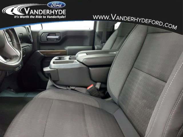Used 2020 Chevrolet Silverado 1500 LT w/ All-Star Edition image 19