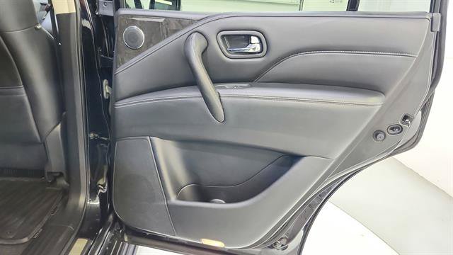 Used 2020 INFINITI QX80 Luxe w/ All-Season Package RWD image 35