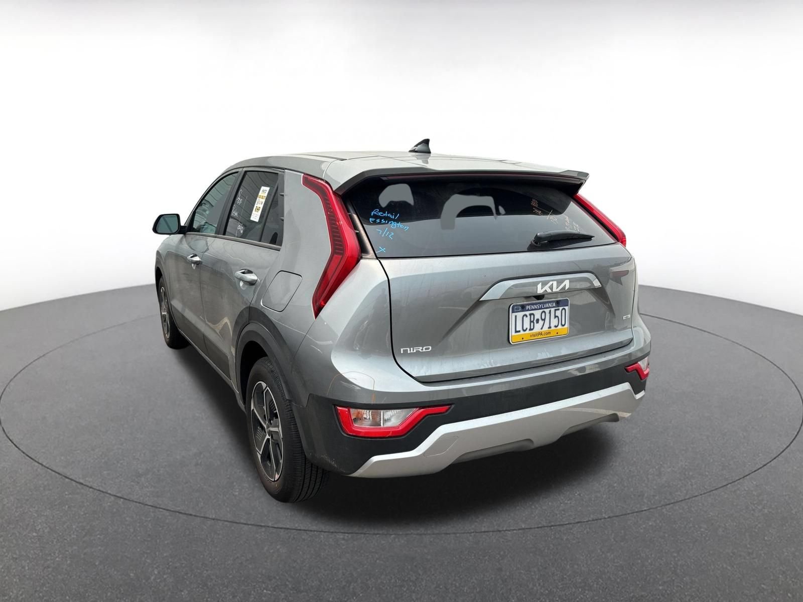 Used 2026 Kia Niro LX FWD image 8