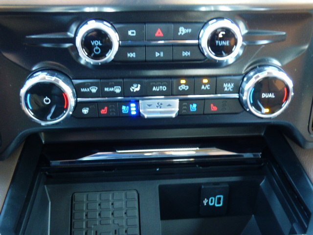 New 2026 Ford F250 King Ranch w/ Tremor Off-Road Package image 17