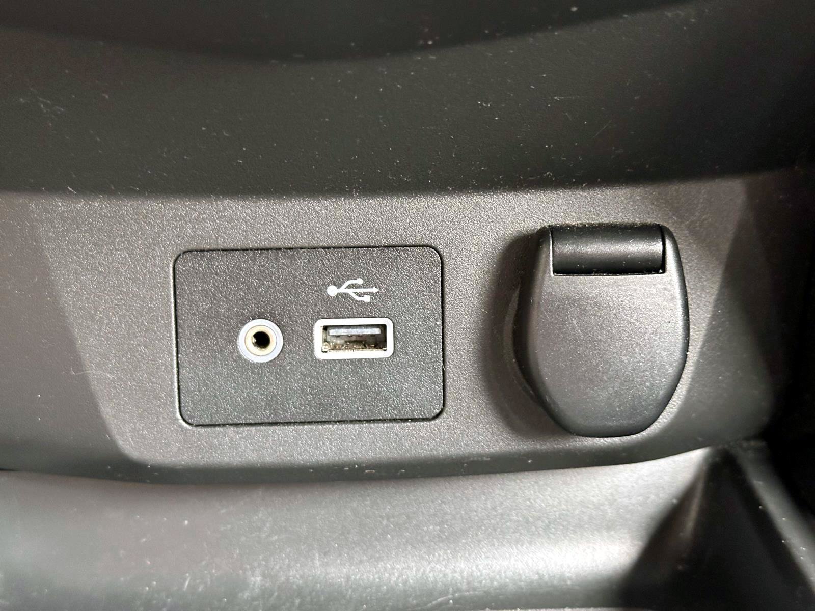 Certified 2021 Nissan Rogue Sport SV AWD/4WD image 21