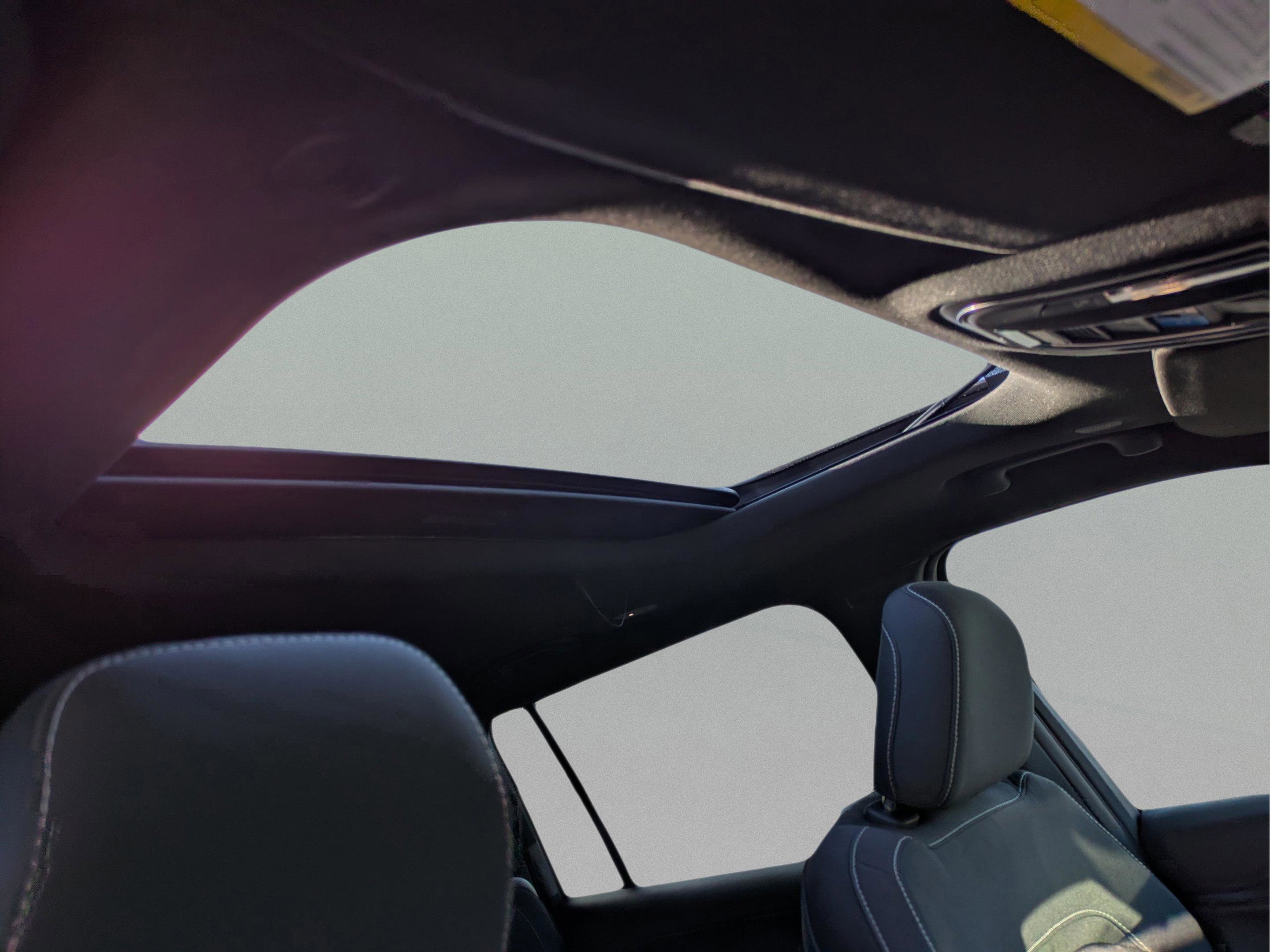 New 2025 Jeep Grand Cherokee L Laredo image 25