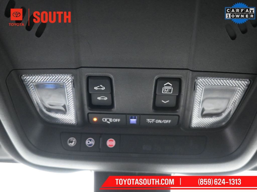 Used 2023 Chevrolet Equinox RS image 20