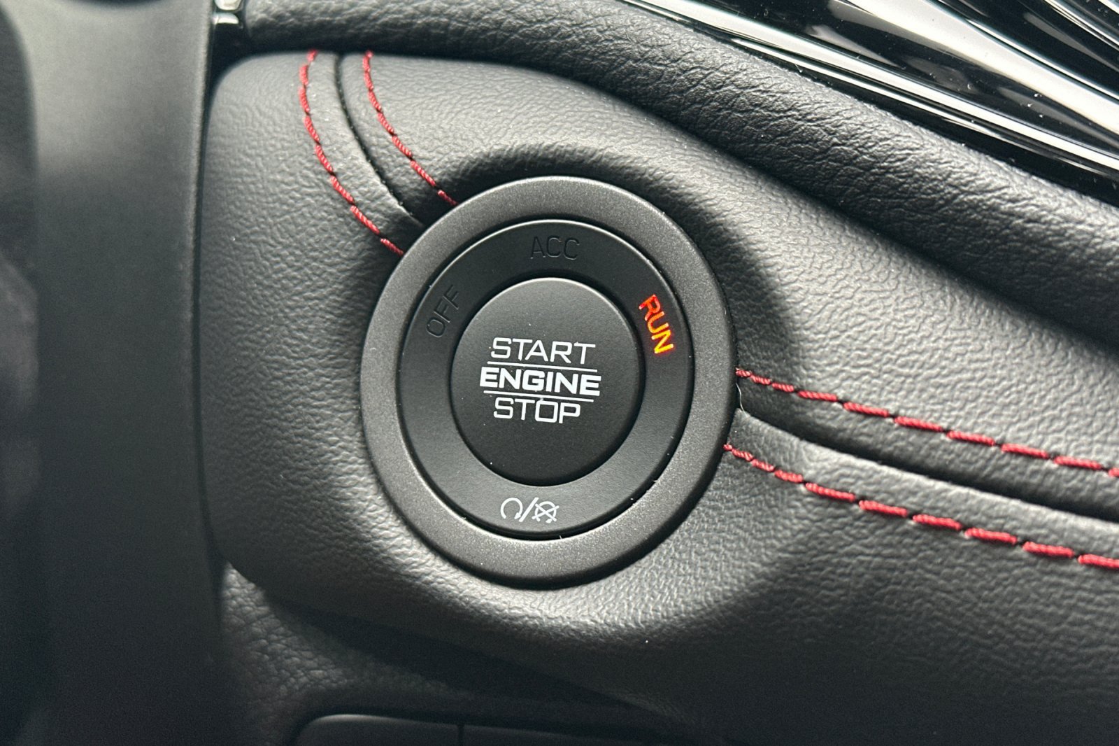 Used 2024 Dodge Durango GT AWD/4WD image 23