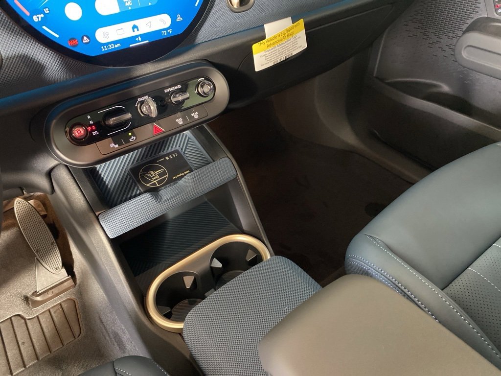 New 2025 MINI Cooper Countryman S w/ Comfort Package Max image 17