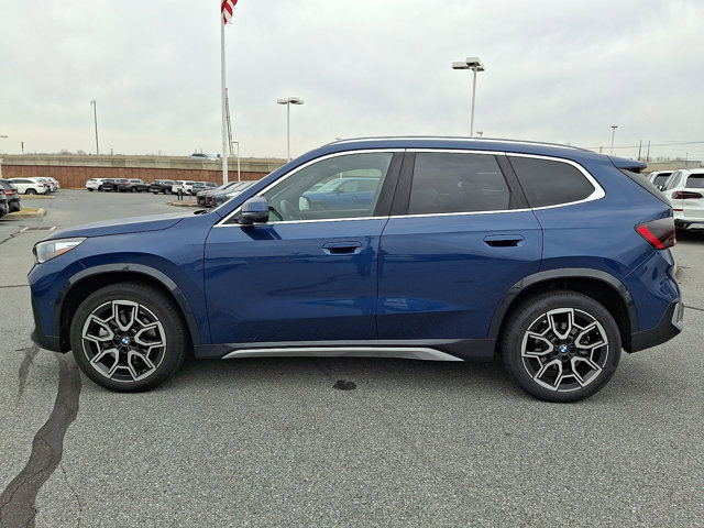 Certified 2025 BMW X1 xDrive28i w/ Premium Package image 4