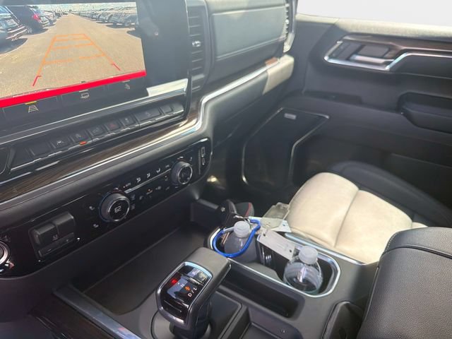 Used 2024 Chevrolet Silverado 1500 LT Trail Boss w/ Convenience Package II AWD/4WD image 20