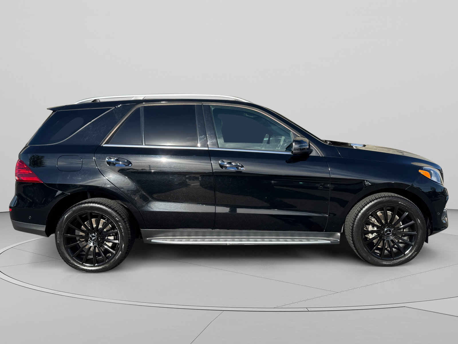 Used 2018 Mercedes-Benz GLE 350 4MATIC image 6
