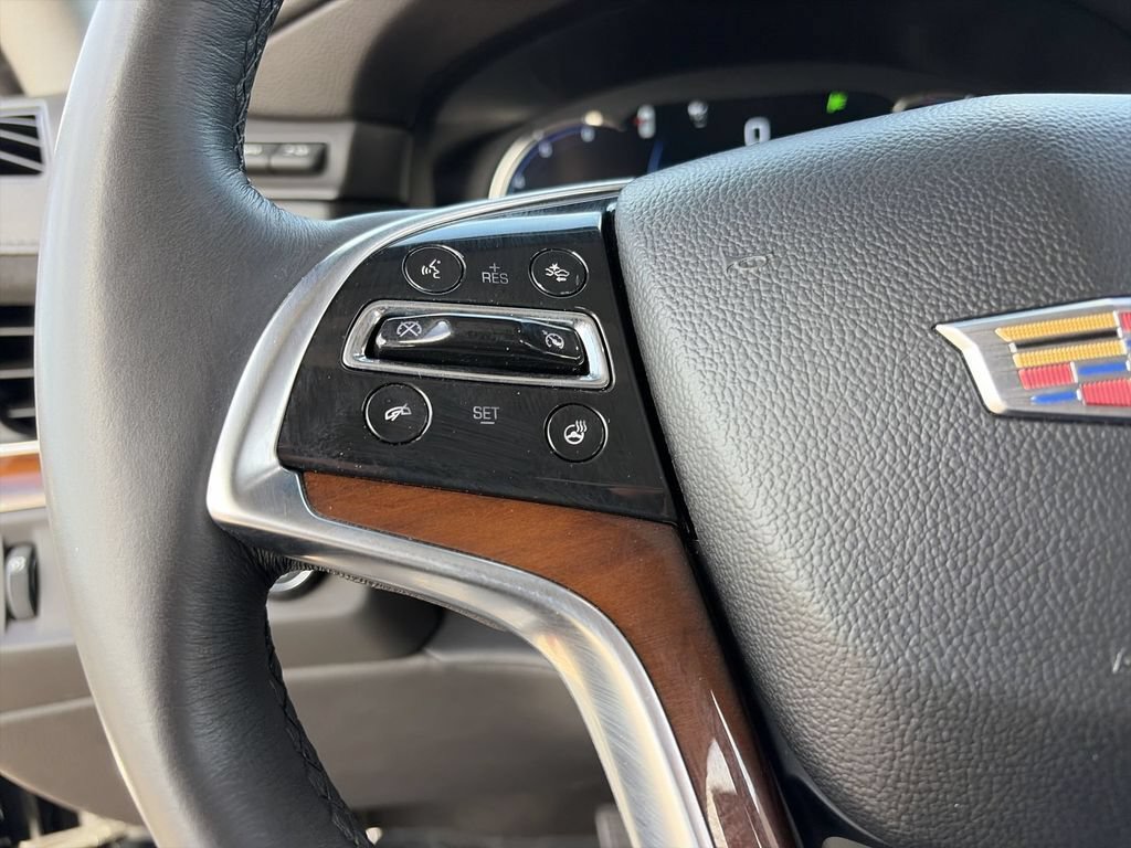 Used 2017 Cadillac Escalade Premium Luxury AWD/4WD image 14