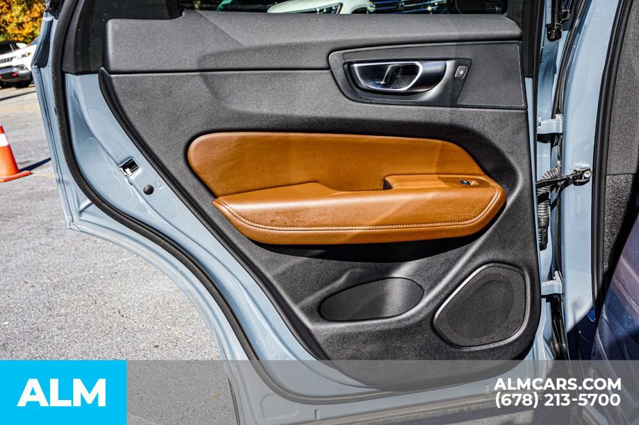 Used 2024 Volvo XC60 T8 Plus w/ Climate Package image 54